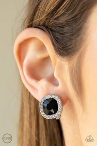 Bling Tastic! - Paparazzi Earring Image