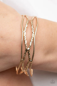 A NARROW ESCAPADE - GOLD BRACELET